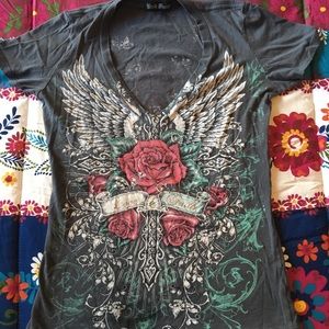 pre-loved Short Sleeve vneck t